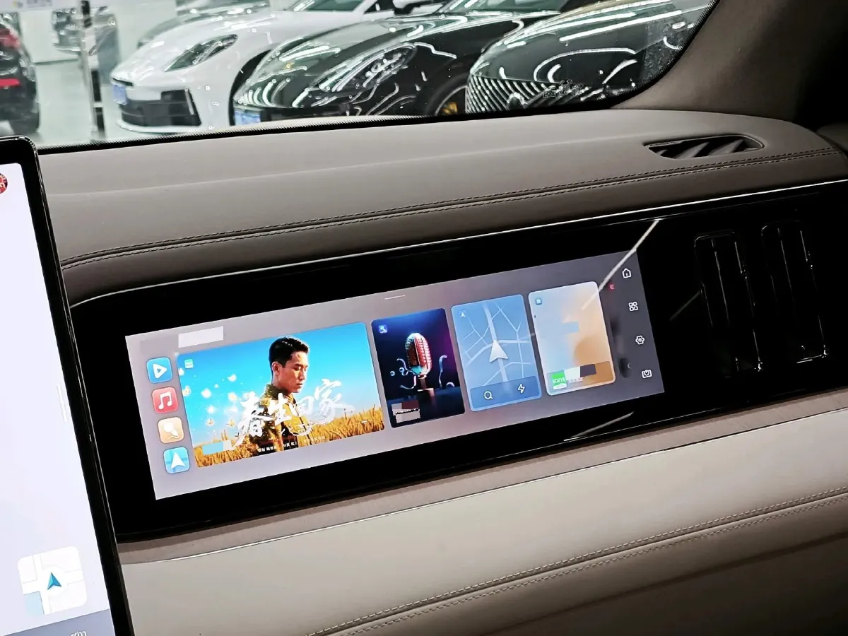 2025 Denza DenzaN8L 2.0T 207HP L4 E-CVT PHEV,autocango,china used car exporter,china ev exporter,chinese used car exporter,chinese used ev exporter