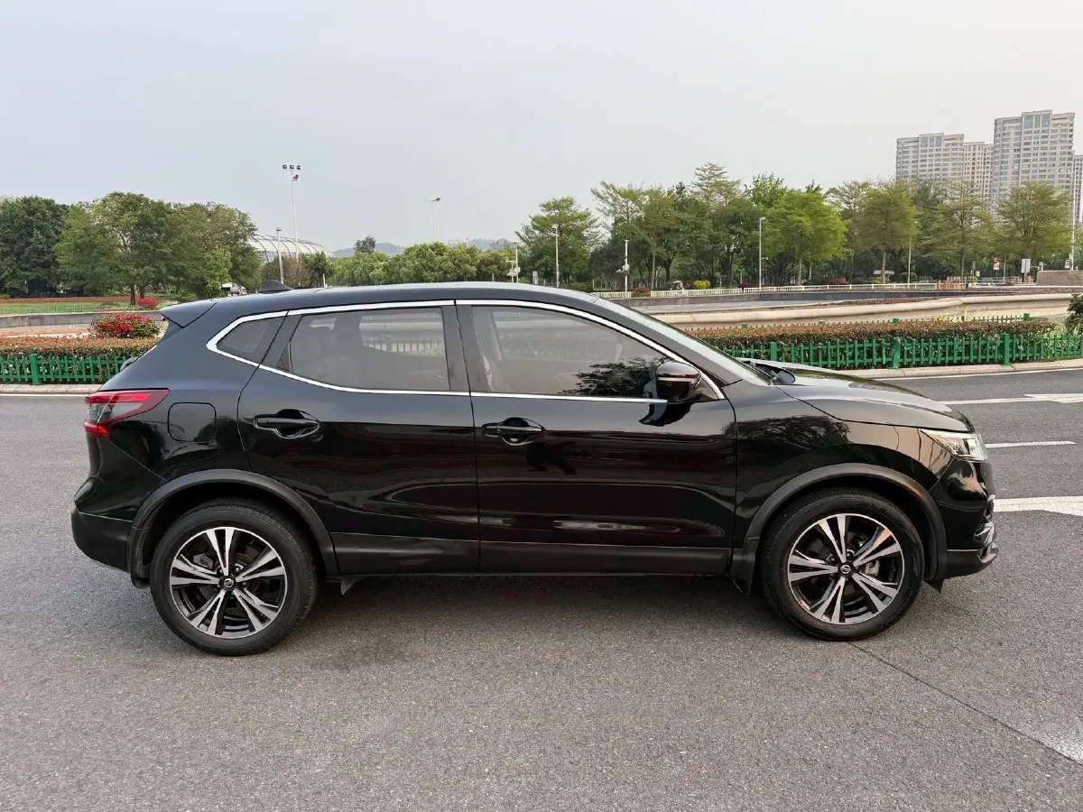 2021 Nissan Qashqai 2.0L 151HP L4 CVT,autocango,china used car exporter,china ev exporter,chinese used car exporter,chinese used ev exporter