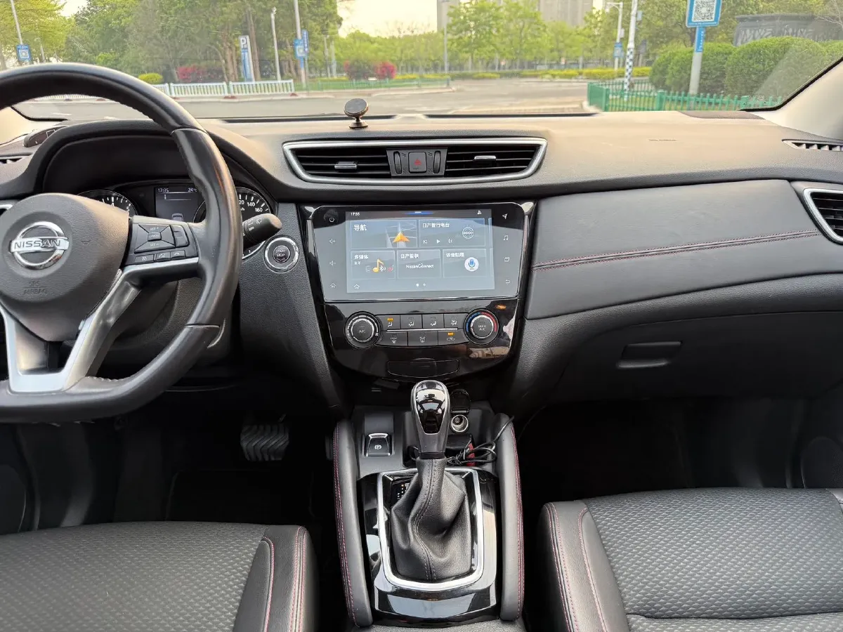 2021 Nissan Qashqai 2.0L 151HP L4 CVT,autocango,china used car exporter,china ev exporter,chinese used car exporter,chinese used ev exporter