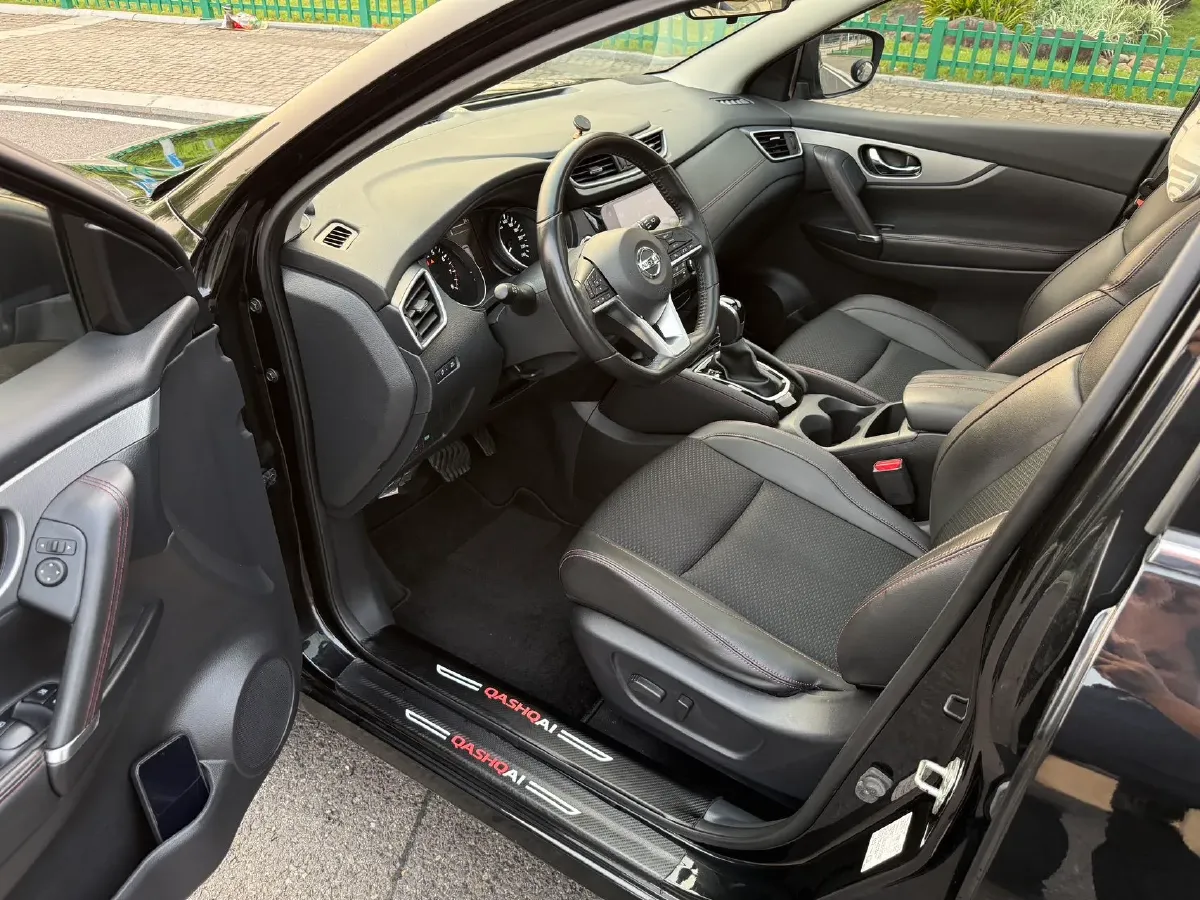 2021 Nissan Qashqai 2.0L 151HP L4 CVT,autocango,china used car exporter,china ev exporter,chinese used car exporter,chinese used ev exporter
