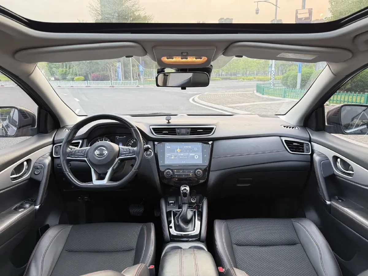 2021 Nissan Qashqai 2.0L 151HP L4 CVT,autocango,china used car exporter,china ev exporter,chinese used car exporter,chinese used ev exporter