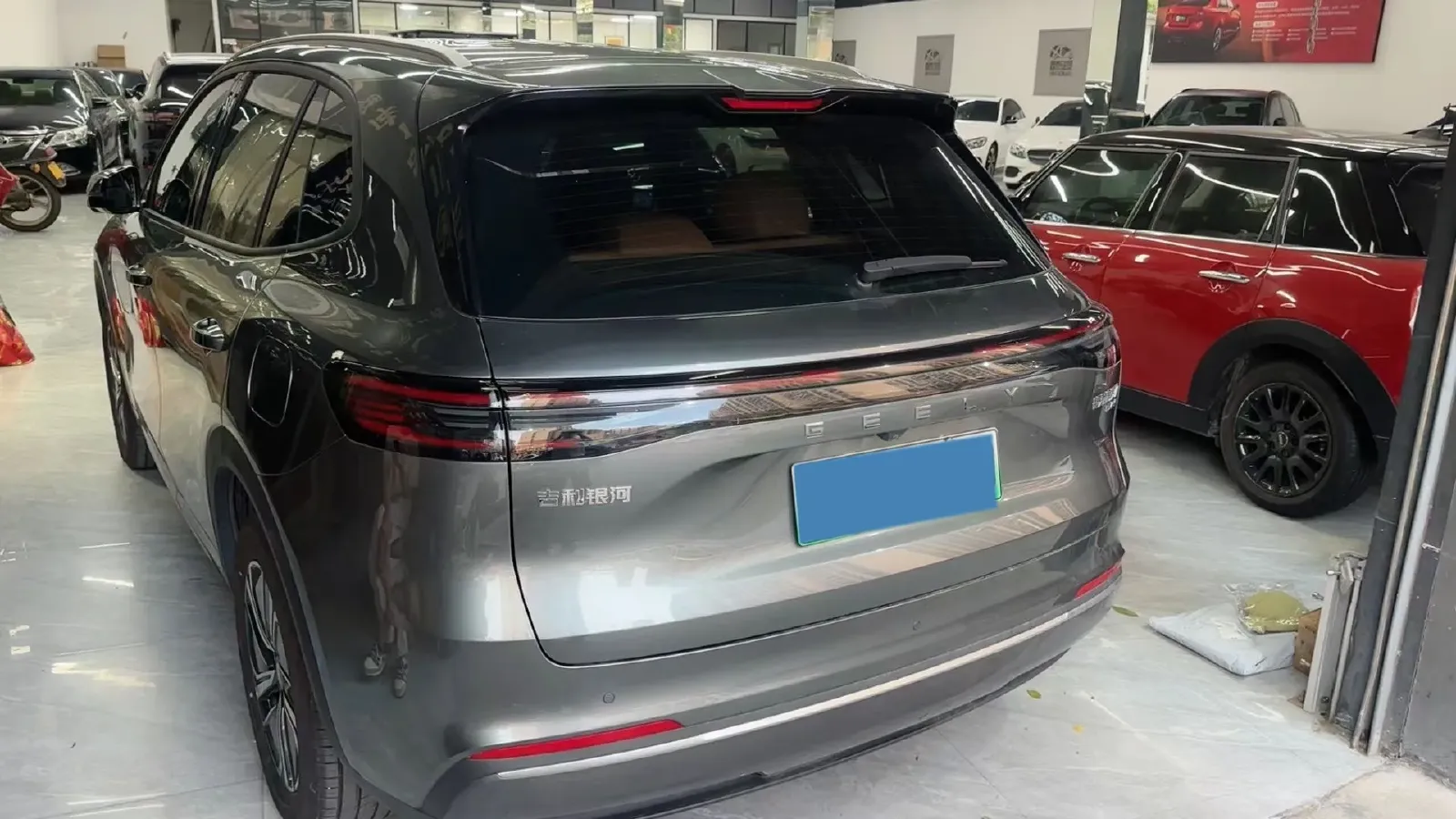 2025 WuLing XingGuangS 1.5L 106HP L4 E-CVT PHEV,autocango,china used car exporter,china ev exporter,chinese used car exporter,chinese used ev exporter