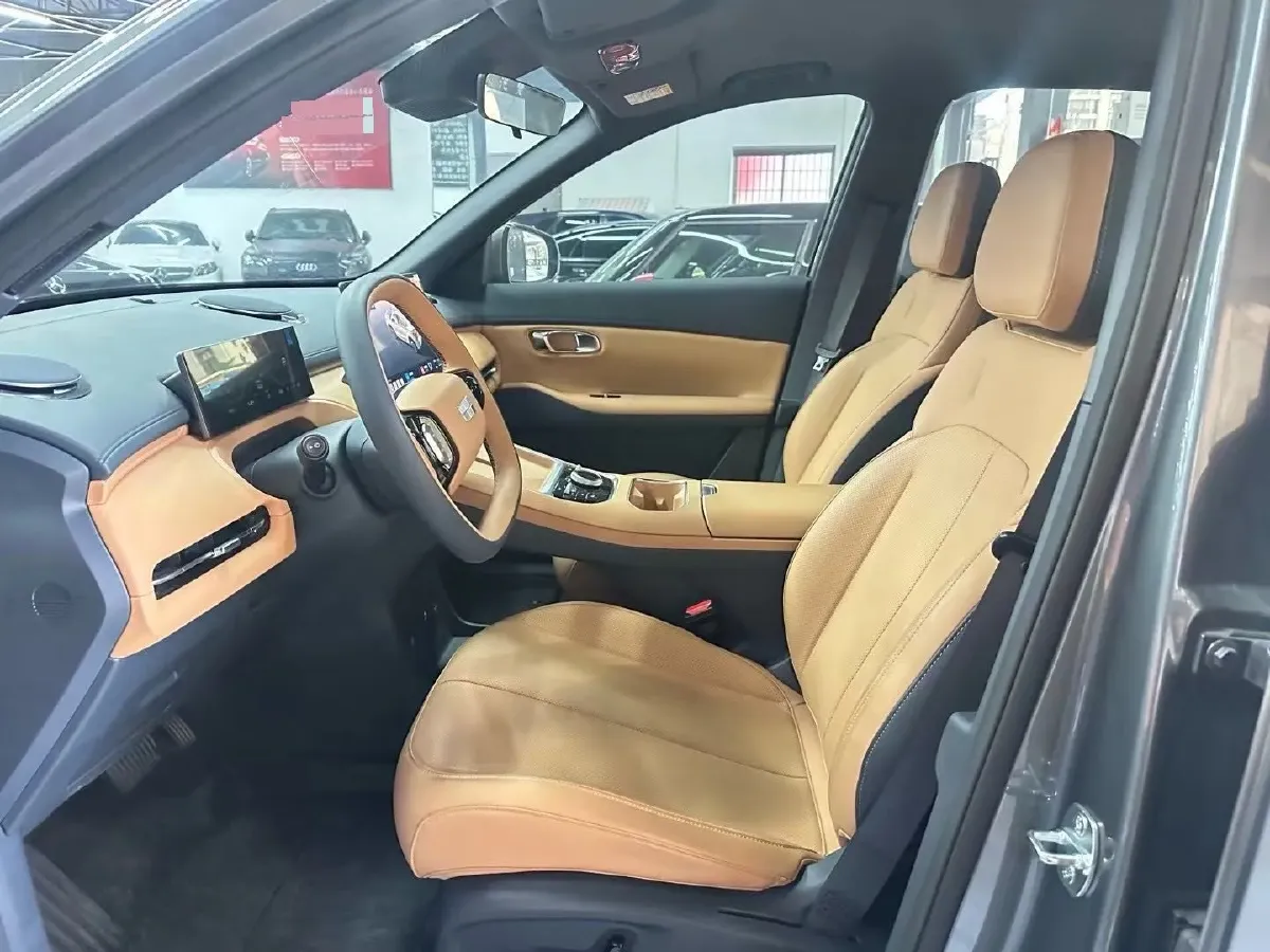 2025 WuLing XingGuangS 1.5L 106HP L4 E-CVT PHEV,autocango,china used car exporter,china ev exporter,chinese used car exporter,chinese used ev exporter