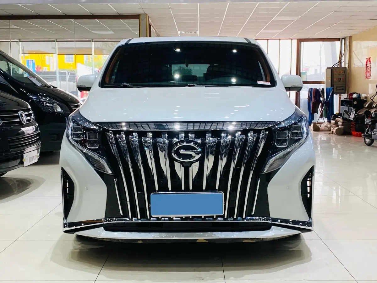 2023 GAC Trumpchi M8 2.0T 252HP L4 8AT,autocango,china used car exporter,china ev exporter,chinese used car exporter,chinese used ev exporter