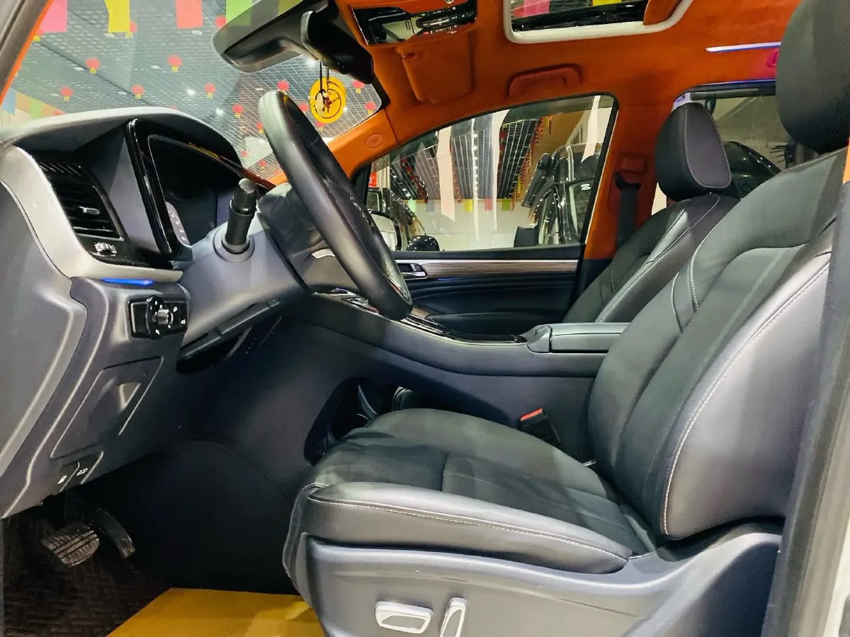 2023 GAC Trumpchi M8 2.0T 252HP L4 8AT,autocango,china used car exporter,china ev exporter,chinese used car exporter,chinese used ev exporter