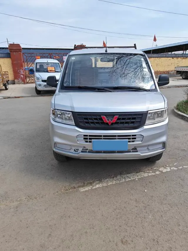 2021 WuLing RongGuang New Truck Special 1.8L 125HP L4 5MT,autocango,china used car exporter,china ev exporter,chinese used car exporter,chinese used ev exporter