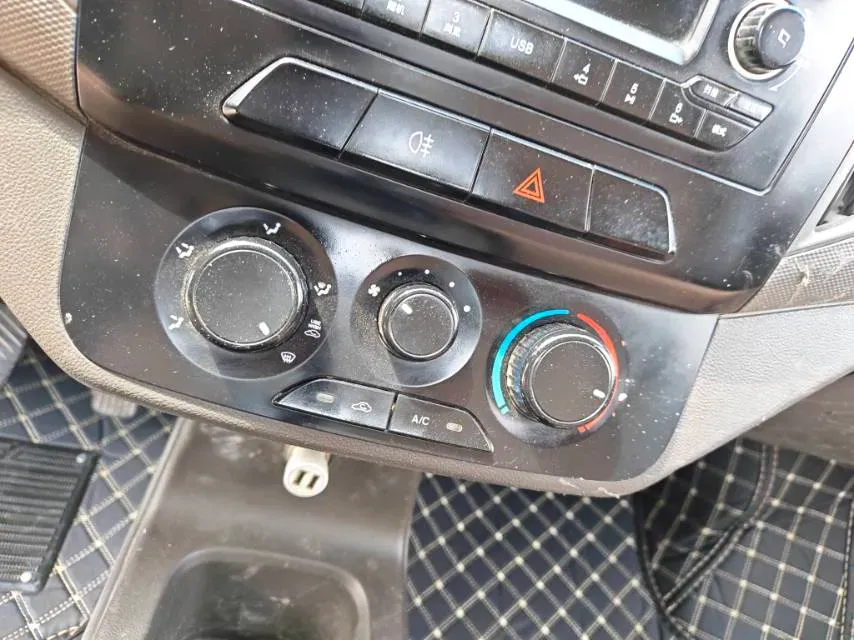 2021 WuLing RongGuang New Truck Special 1.8L 125HP L4 5MT,autocango,china used car exporter,china ev exporter,chinese used car exporter,chinese used ev exporter