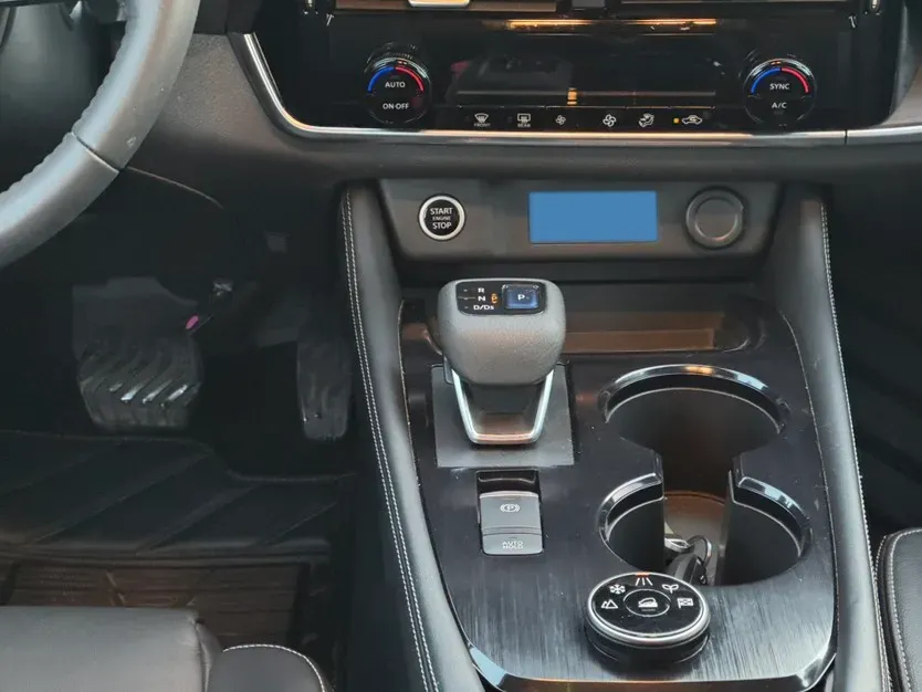 2021 Nissan X-Trail 1.5T 204HP L3 CVT,autocango,china used car exporter,china ev exporter,chinese used car exporter,chinese used ev exporter