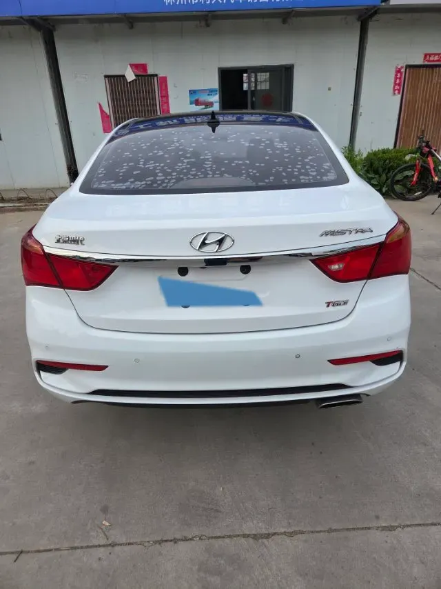 2017 Hyundai Mistra 1.6T 175HP L4 7DCT,autocango,china used car exporter,china ev exporter,chinese used car exporter,chinese used ev exporter