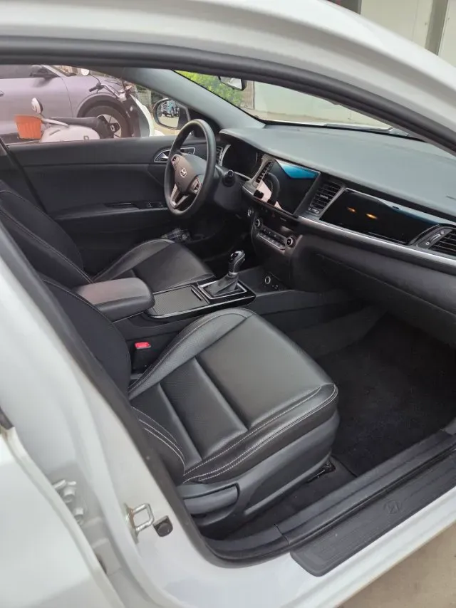 2017 Hyundai Mistra 1.6T 175HP L4 7DCT,autocango,china used car exporter,china ev exporter,chinese used car exporter,chinese used ev exporter