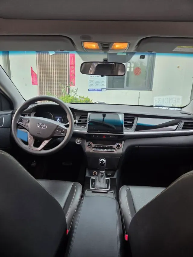 2017 Hyundai Mistra 1.6T 175HP L4 7DCT,autocango,china used car exporter,china ev exporter,chinese used car exporter,chinese used ev exporter