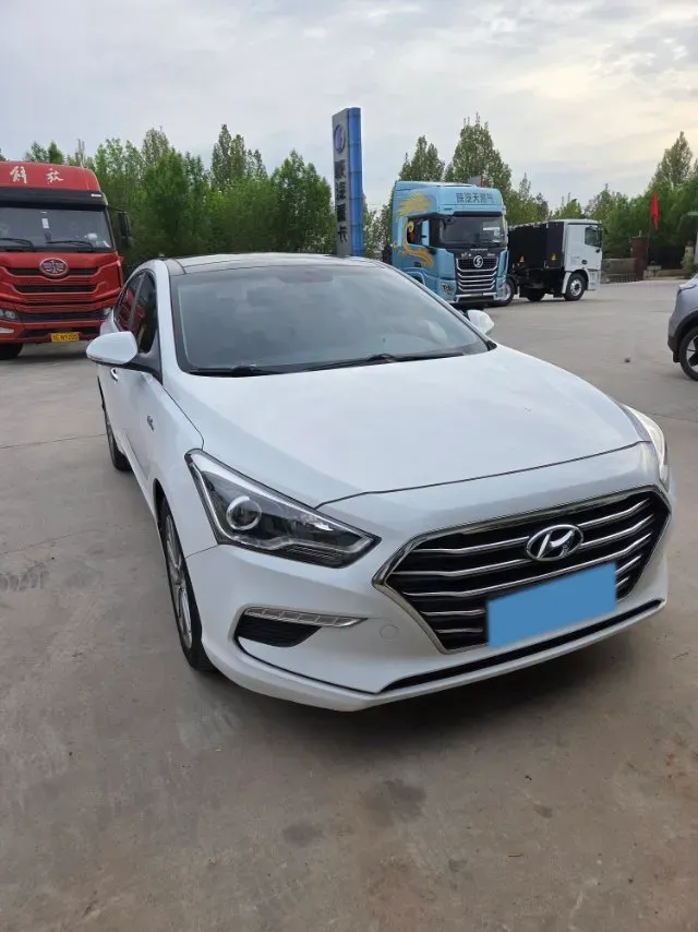 2017 Hyundai Mistra 1.6T 175HP L4 7DCT,autocango,china used car exporter,china ev exporter,chinese used car exporter,chinese used ev exporter