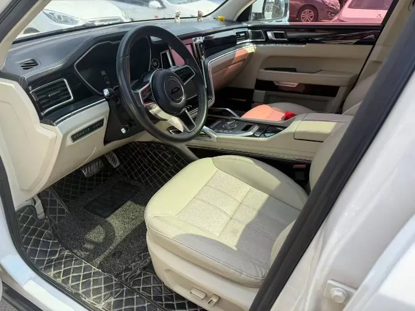 2017 Zotye T700 1.8T 177HP L4 6DCT,autocango,china used car exporter,china ev exporter,chinese used car exporter,chinese used ev exporter