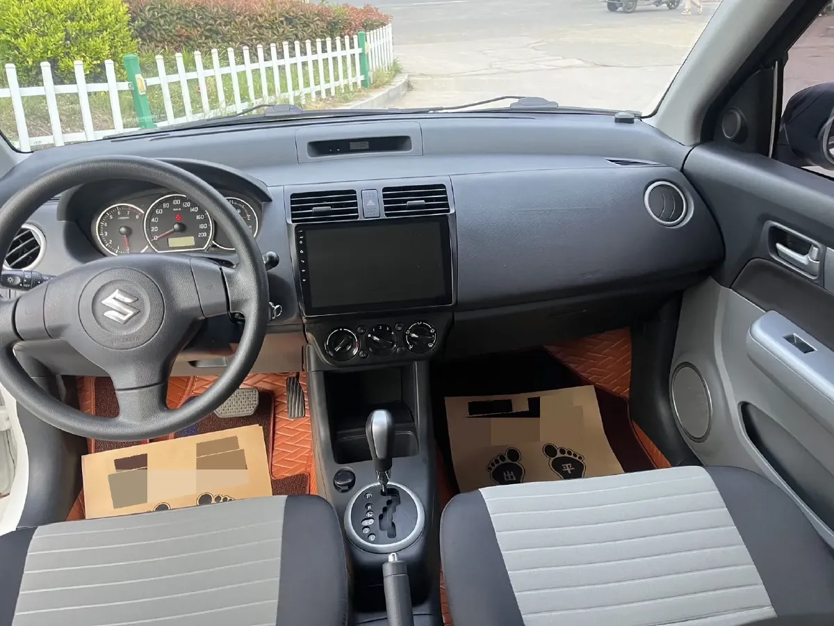 2015 LiFan 720 1.8L 133HP L4 CVT,autocango,china used car exporter,china ev exporter,chinese used car exporter,chinese used ev exporter