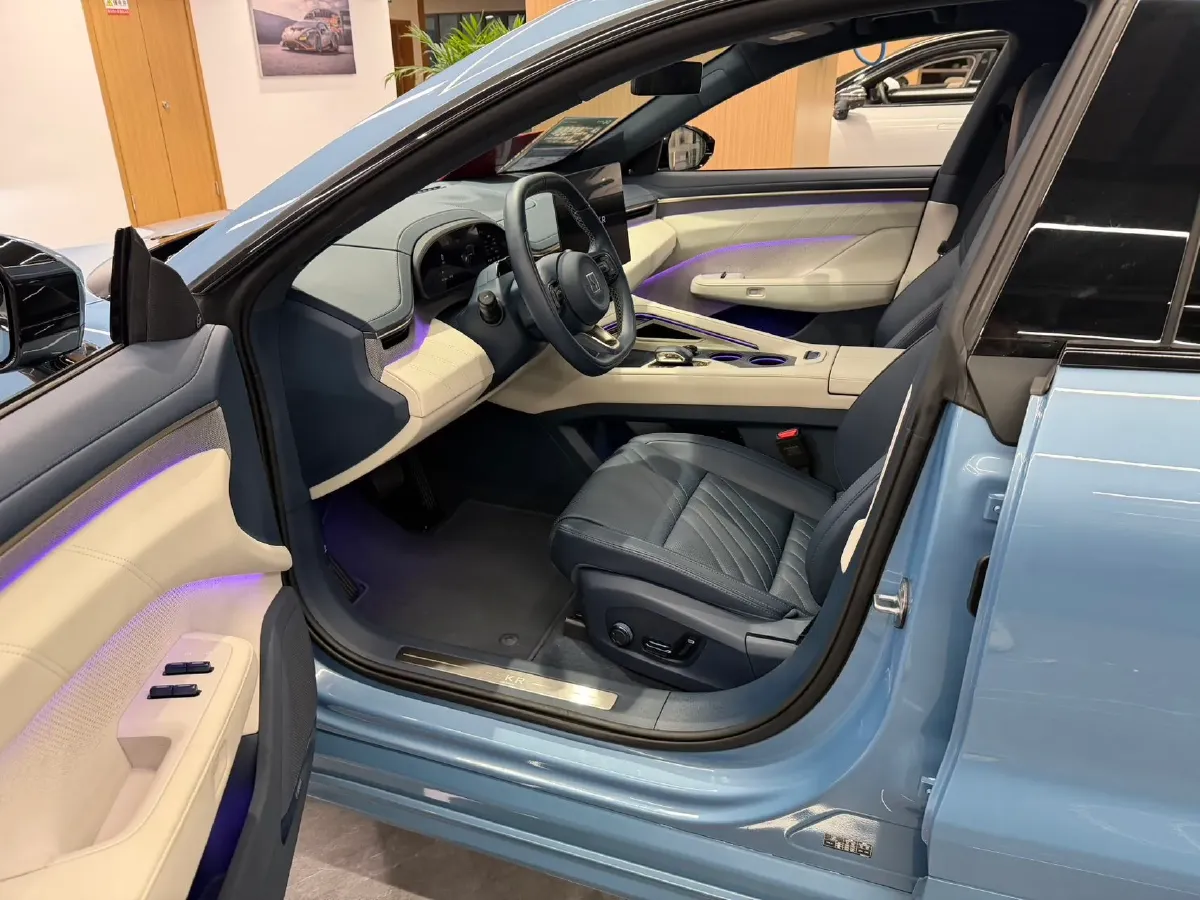 2025 Zeekr 001 BEV 100KWH,autocango,china used car exporter,china ev exporter,chinese used car exporter,chinese used ev exporter