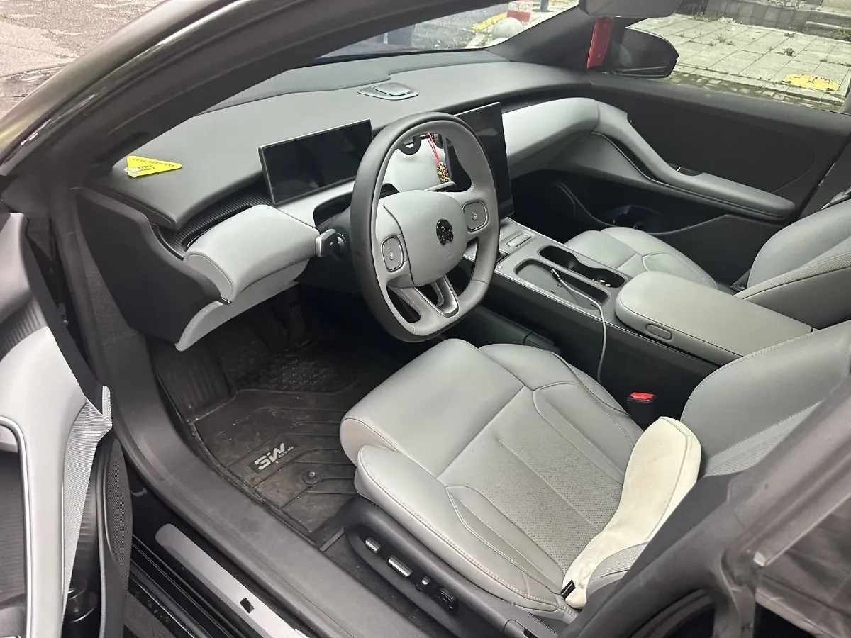 2024 NIO ET5 BEV 75KWH,autocango,china used car exporter,china ev exporter,chinese used car exporter,chinese used ev exporter