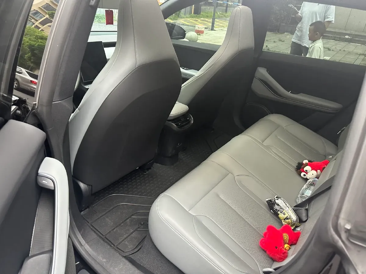 2024 NIO ET5 BEV 75KWH,autocango,china used car exporter,china ev exporter,chinese used car exporter,chinese used ev exporter