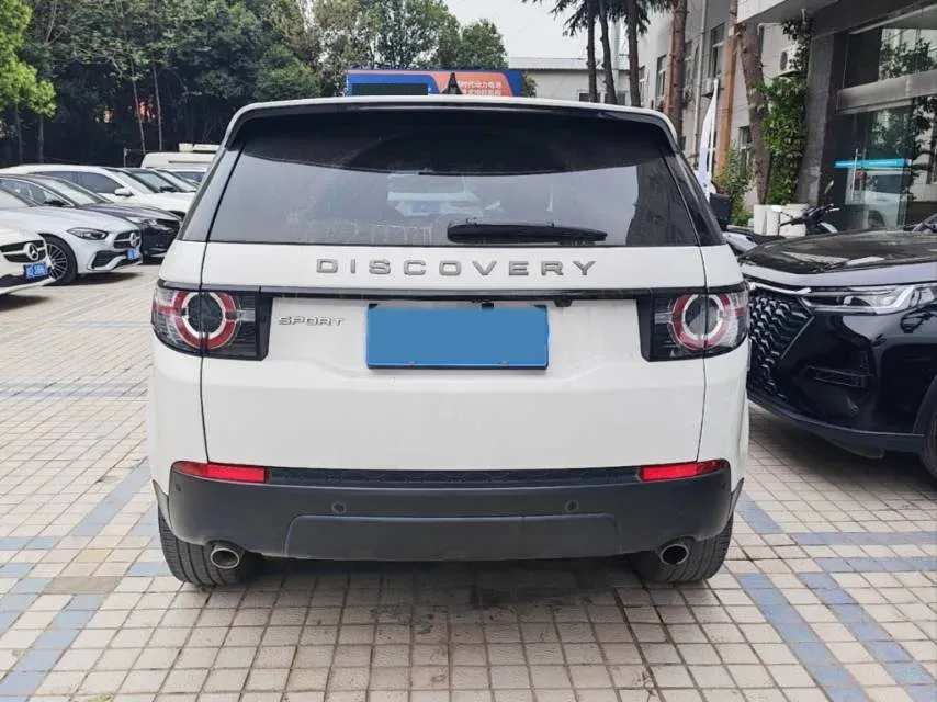 2019 Land Rover Discovery Sport 2.0T 241HP L4 9AT,autocango,china used car exporter,china ev exporter,chinese used car exporter,chinese used ev exporter