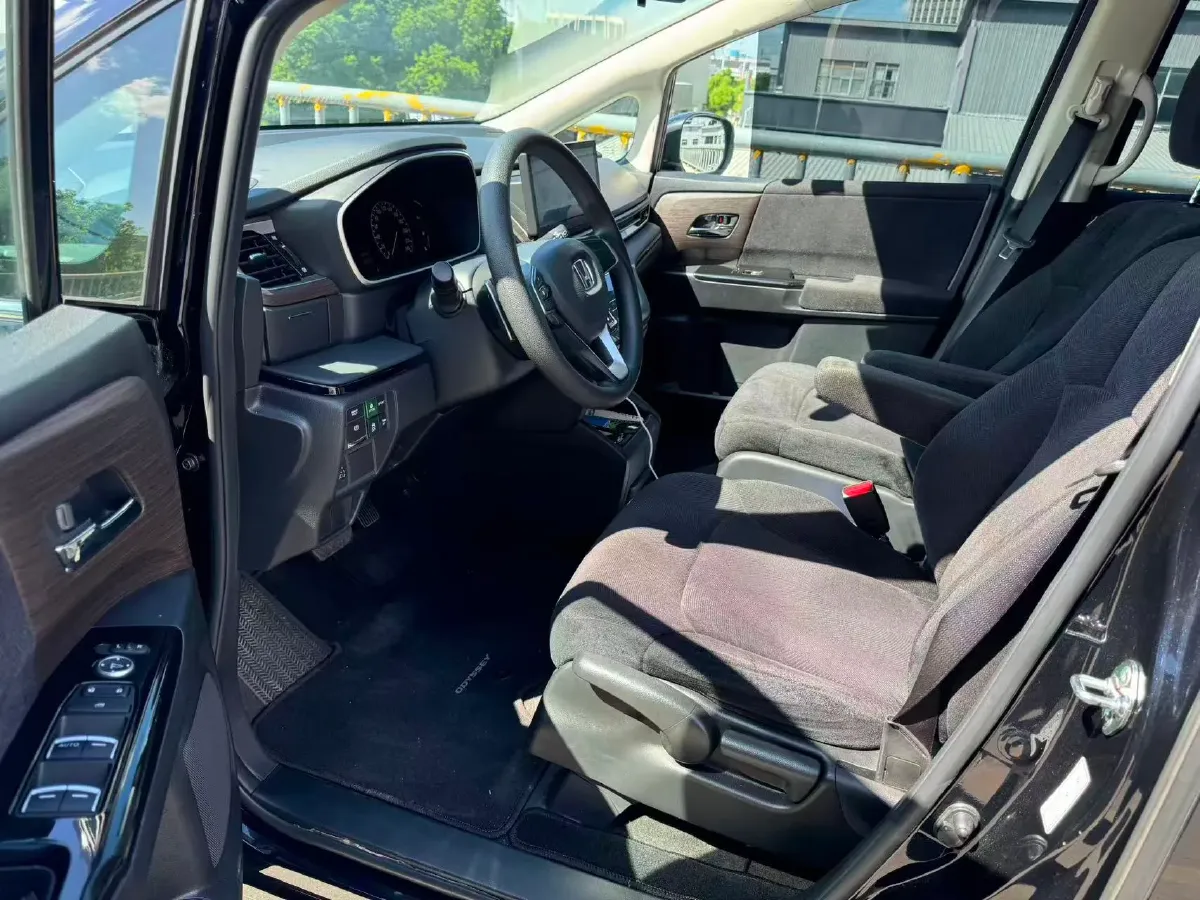 2024 Honda Odyssey 2.0L 146HP L4 E-CVT Hybrid,autocango,china used car exporter,china ev exporter,chinese used car exporter,chinese used ev exporter