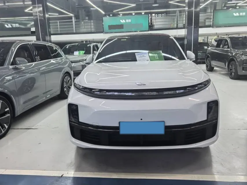 2023 Li L7 Range Extended 154HP REEV 40.9KWH,autocango,china used car exporter,china ev exporter,chinese used car exporter,chinese used ev exporter