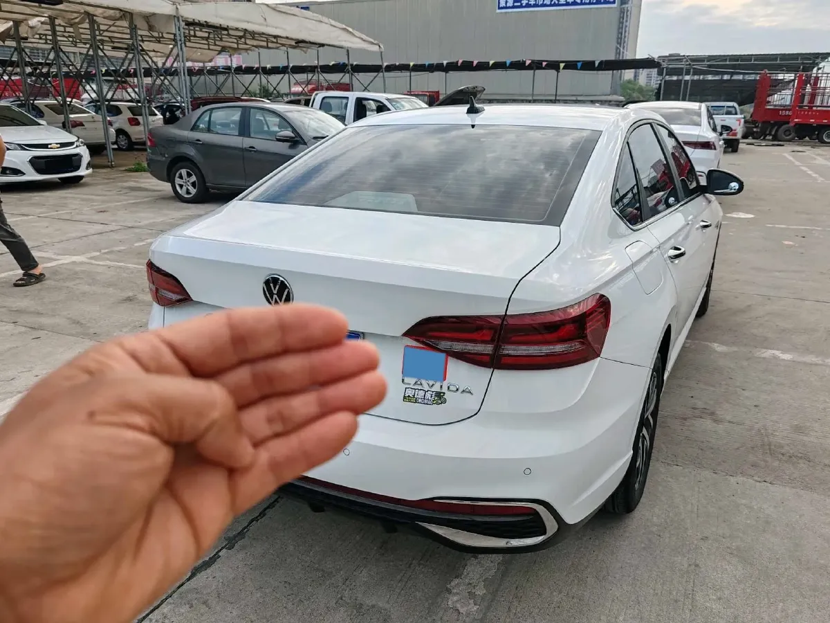 2024 Volkswagen Lavida 1.5L 110HP L4 6AT,autocango,china used car exporter,china ev exporter,chinese used car exporter,chinese used ev exporter
