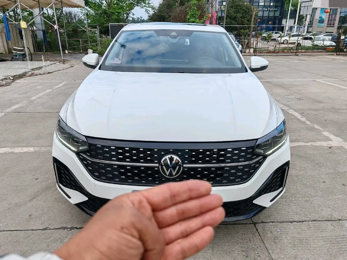 2024 Volkswagen Lavida 1.5L 110HP L4 6AT,autocango,china used car exporter,china ev exporter,chinese used car exporter,chinese used ev exporter