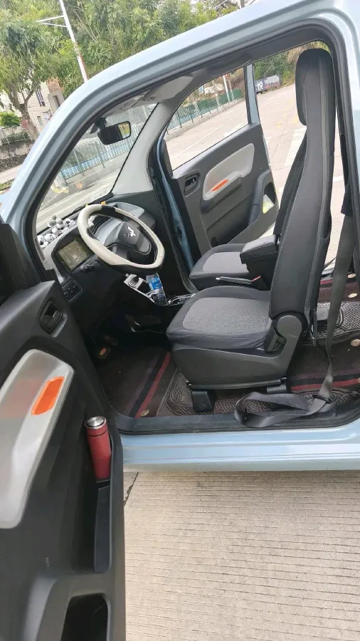 2020 WuLing HongGuang MINI EV BEV 13.8KWH,autocango,china used car exporter,china ev exporter,chinese used car exporter,chinese used ev exporter