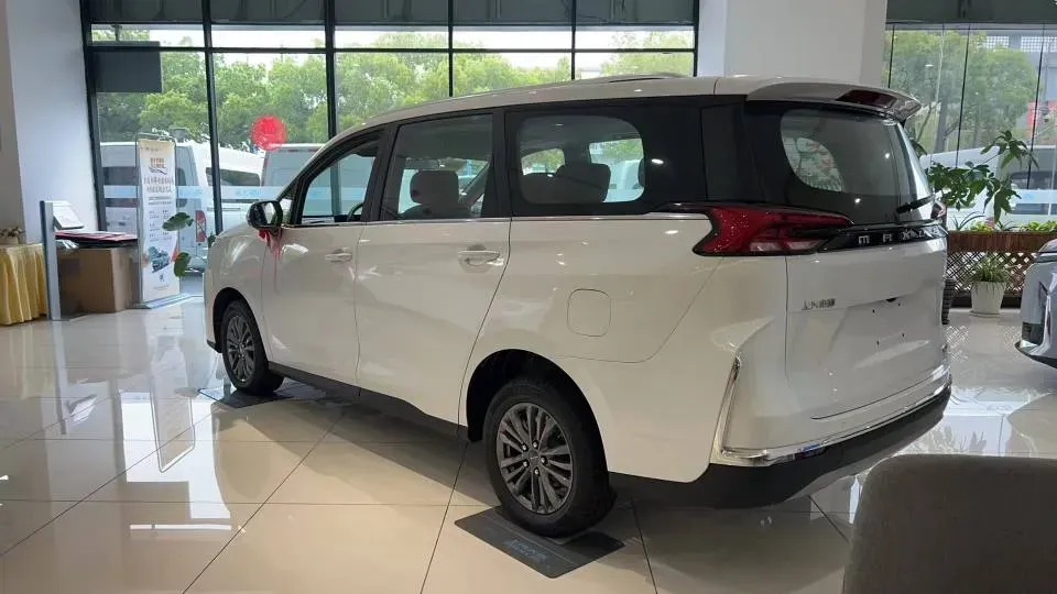2025 MAXUS G50 PHEV 1.5L 98HP L4 1DHT PHEV 18.65KWH,autocango,china used car exporter,china ev exporter,chinese used car exporter,chinese used ev exporter