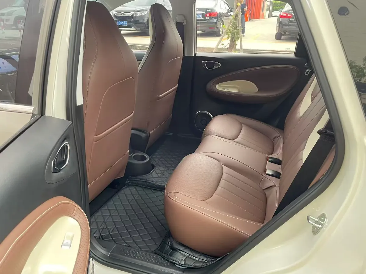 2024 WuLing BinGuo BEV 31.9KWH,autocango,china used car exporter,china ev exporter,chinese used car exporter,chinese used ev exporter