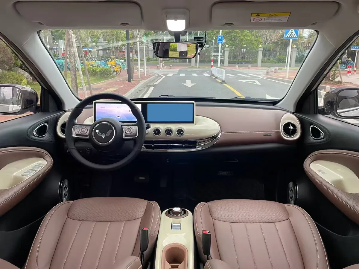 2024 WuLing BinGuo BEV 31.9KWH,autocango,china used car exporter,china ev exporter,chinese used car exporter,chinese used ev exporter