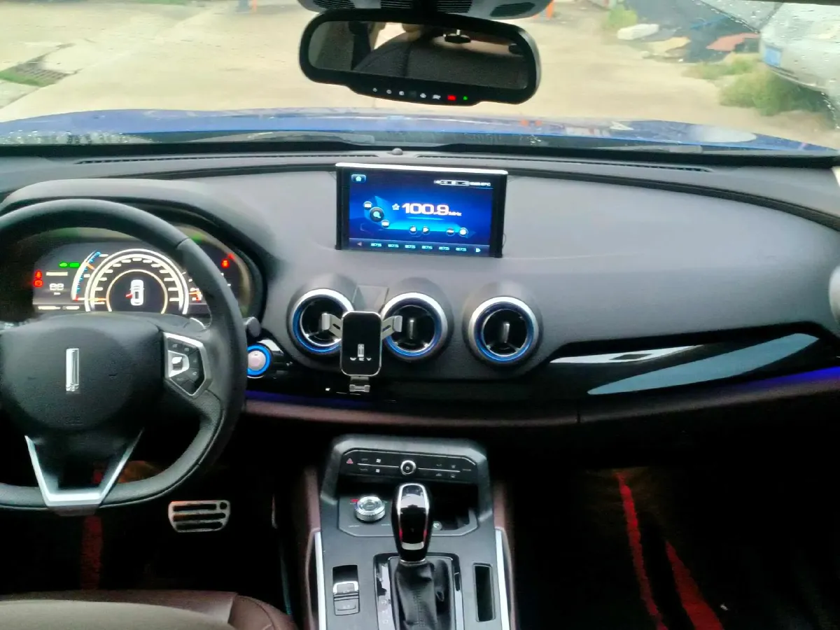 2018 WEY P8 2.0T 234HP L4 6DCT PHEV 12.96KWH,autocango,china used car exporter,china ev exporter,chinese used car exporter,chinese used ev exporter