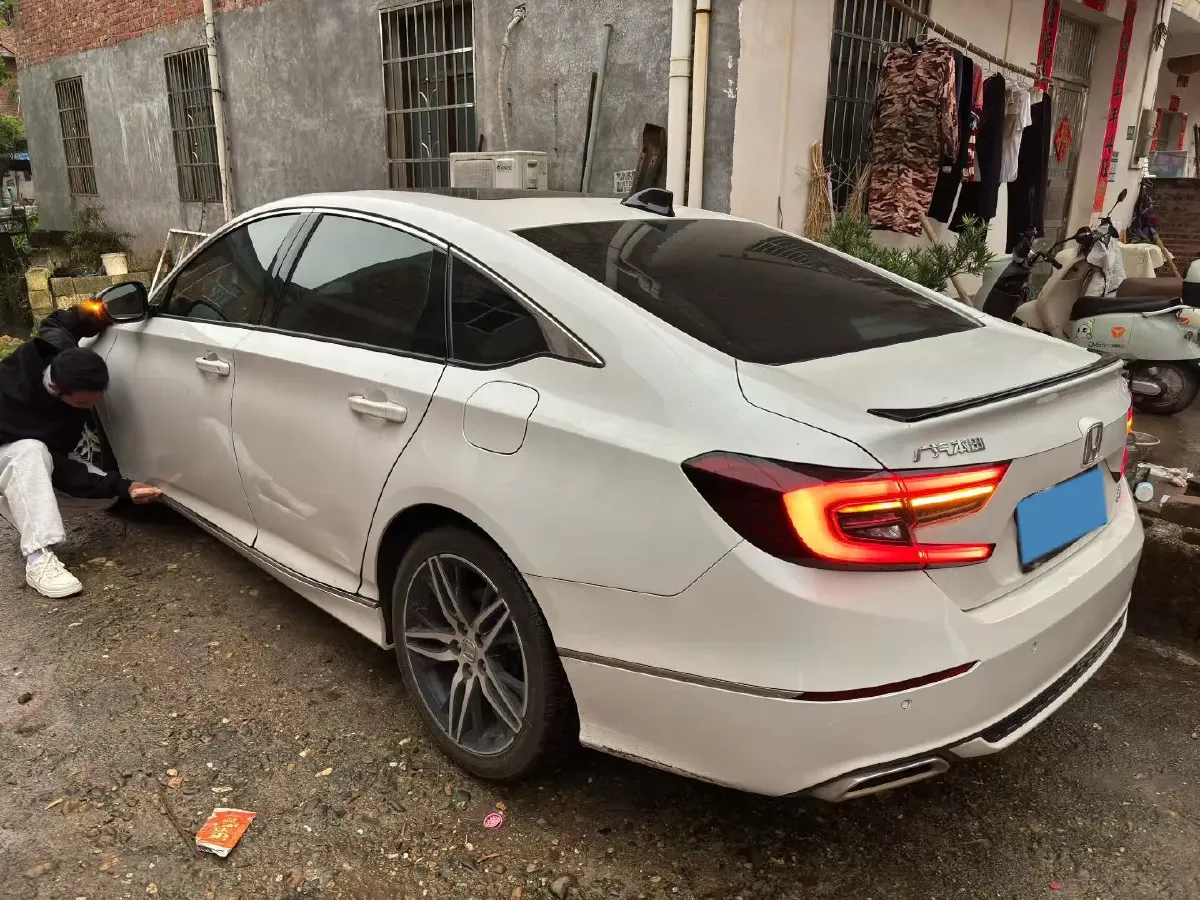 2022 Honda Accord 1.5T 194HP L4 CVT,autocango,china used car exporter,china ev exporter,chinese used car exporter,chinese used ev exporter