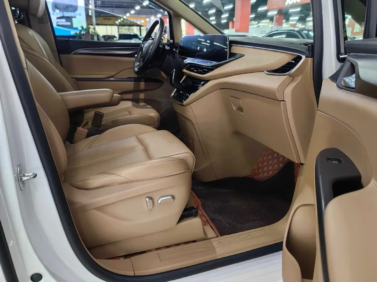 2021 Buick GL8 2.0T 237HP L4 9AT,autocango,china used car exporter,china ev exporter,chinese used car exporter,chinese used ev exporter