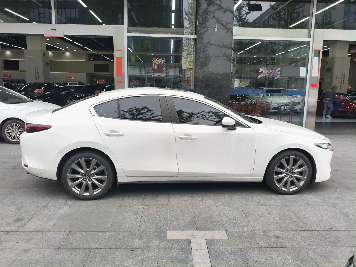 2021 Mazda 3 Axela 2.0L 158HP L4 6AT,autocango,china used car exporter,china ev exporter,chinese used car exporter,chinese used ev exporter