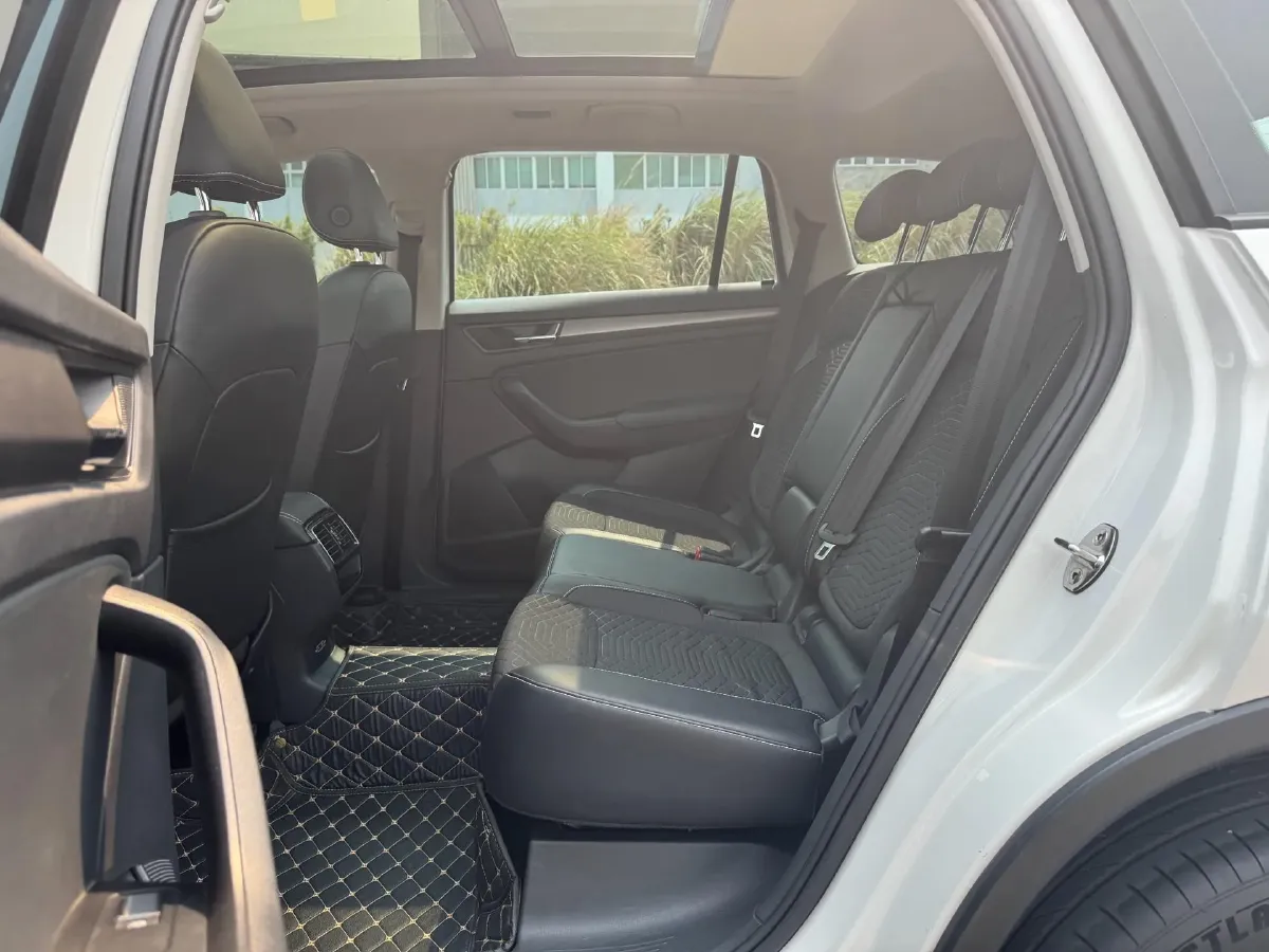 2018 Skoda Kodiak 2.0T 186HP L4 7DCT,autocango,china used car exporter,china ev exporter,chinese used car exporter,chinese used ev exporter