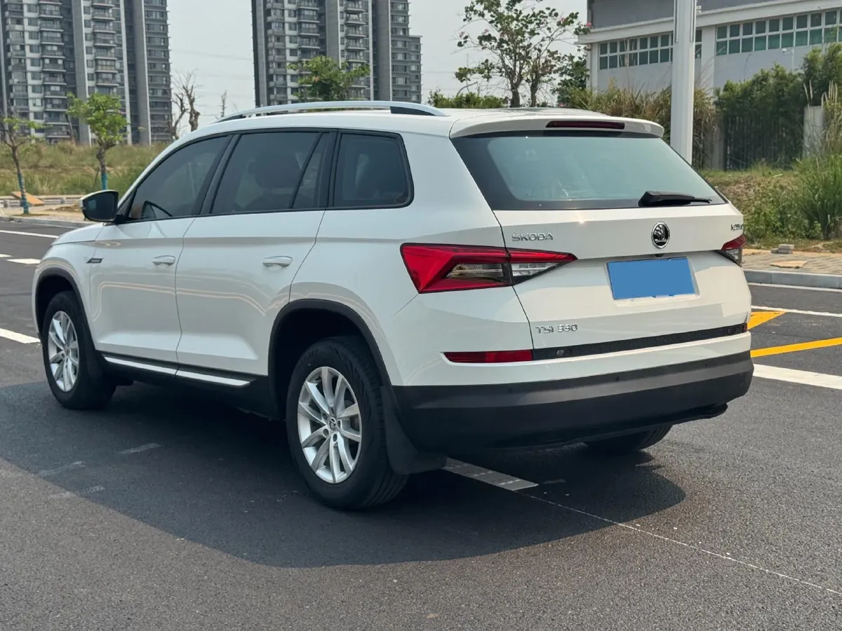 2018 Skoda Kodiak 2.0T 186HP L4 7DCT,autocango,china used car exporter,china ev exporter,chinese used car exporter,chinese used ev exporter