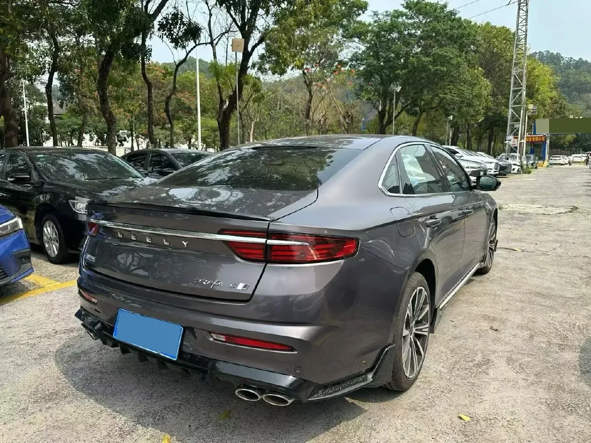 2025 Geely Preface 2.0T 238HP L4 8AT,autocango,china used car exporter,china ev exporter,chinese used car exporter,chinese used ev exporter