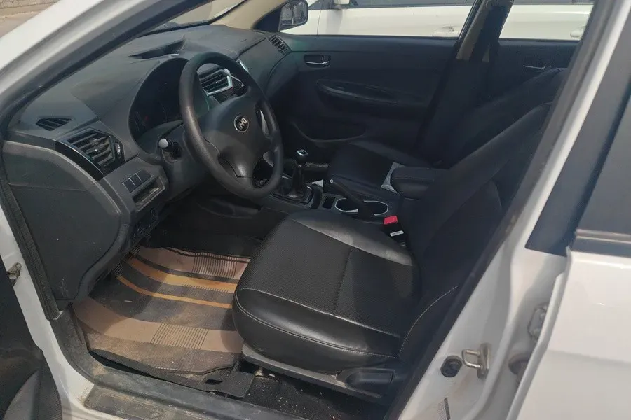 2020 BYD F3 1.5L 109HP L4 5MT,autocango,china used car exporter,china ev exporter,chinese used car exporter,chinese used ev exporter