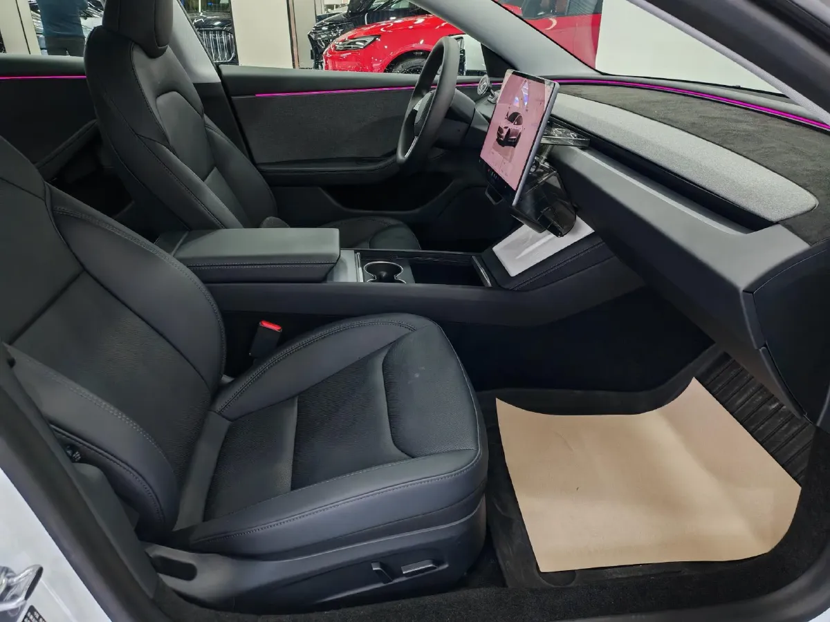 2025 Tesla Model 3 BEV 62.5KWH,autocango,china used car exporter,china ev exporter,chinese used car exporter,chinese used ev exporter