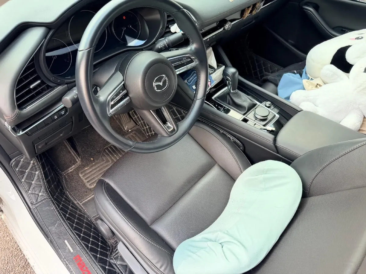 2022 Mazda 3 Axela 2.0L 158HP L4 6AT,autocango,china used car exporter,china ev exporter,chinese used car exporter,chinese used ev exporter