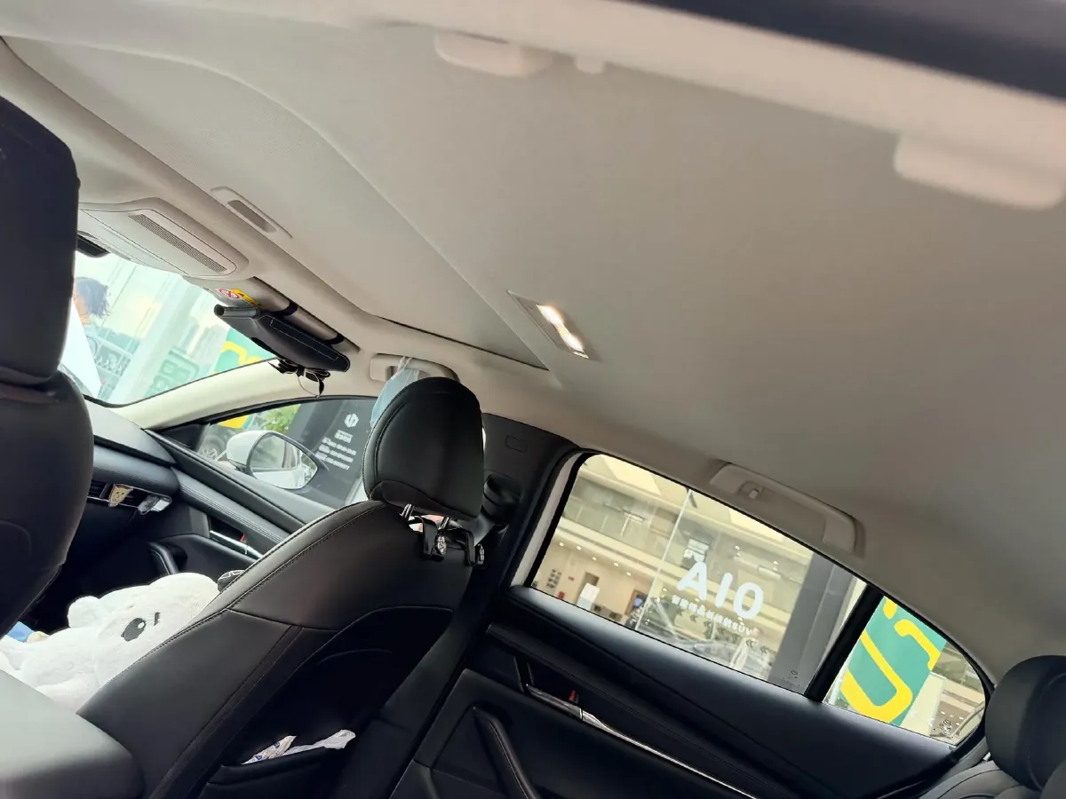 2022 Mazda 3 Axela 2.0L 158HP L4 6AT,autocango,china used car exporter,china ev exporter,chinese used car exporter,chinese used ev exporter