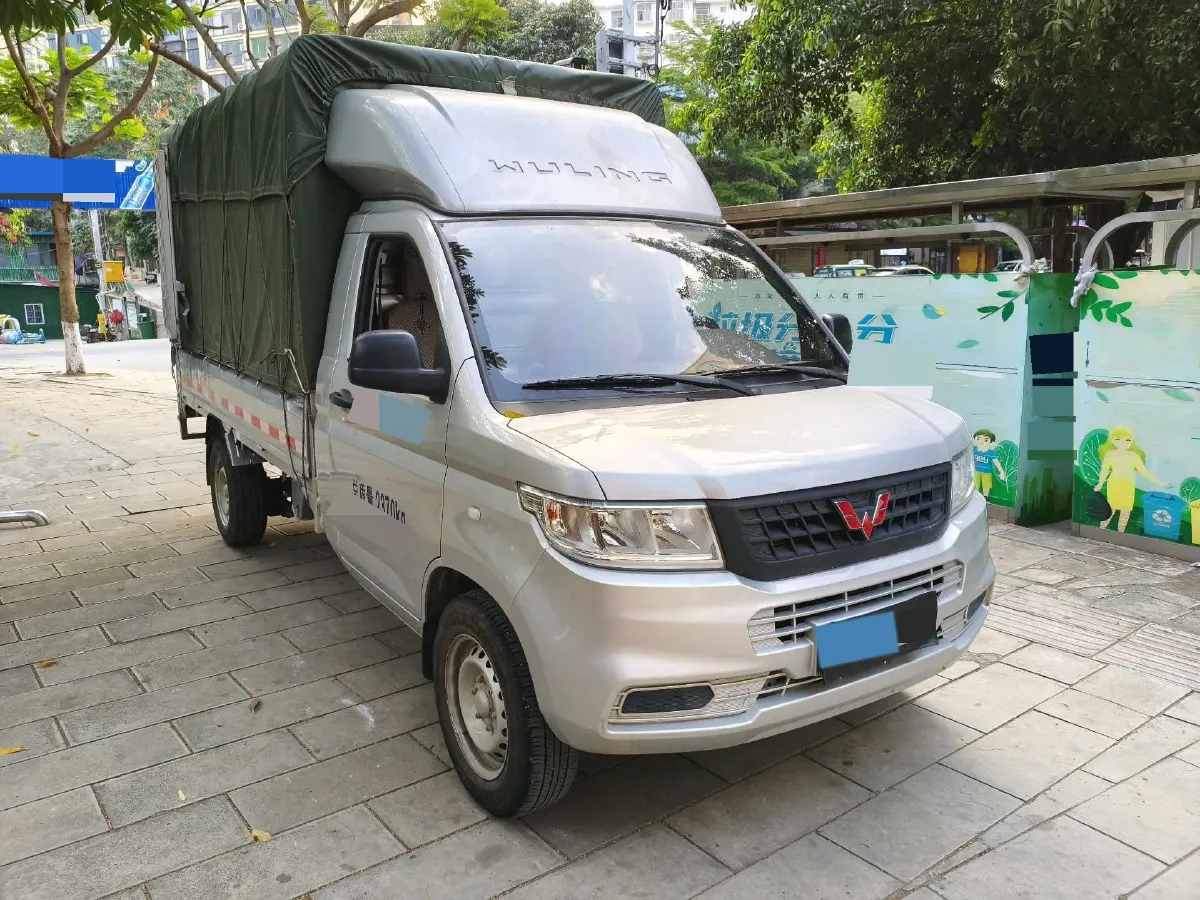 2023 WuLing RongGuang New Truck 2.0L 136HP L4 5MT,autocango,china used car exporter,china ev exporter,chinese used car exporter,chinese used ev exporter