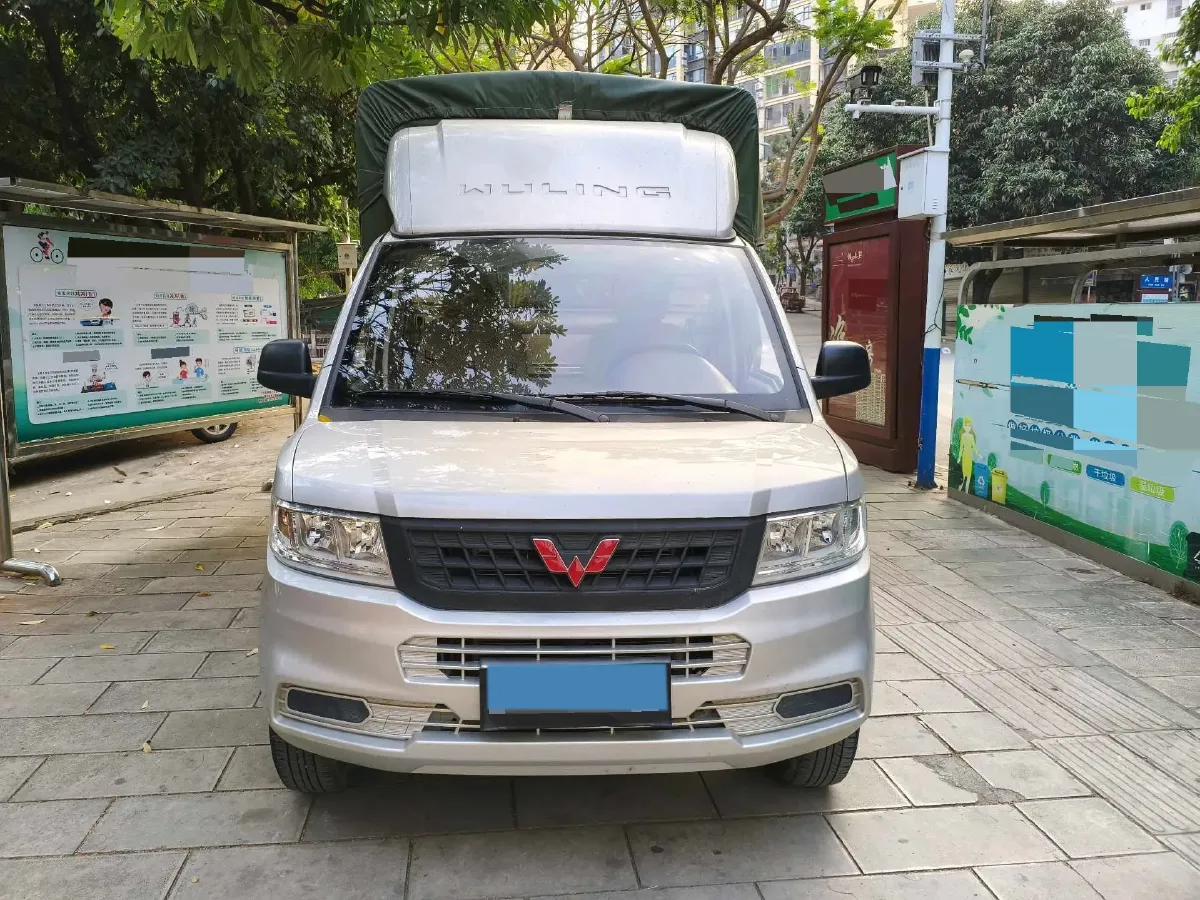 2023 WuLing RongGuang New Truck 2.0L 136HP L4 5MT,autocango,china used car exporter,china ev exporter,chinese used car exporter,chinese used ev exporter