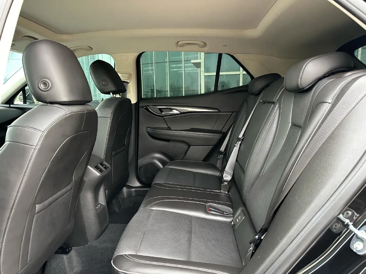 2022 Buick EnvisionS 1.5T 211HP L4 9AT,autocango,china used car exporter,china ev exporter,chinese used car exporter,chinese used ev exporter