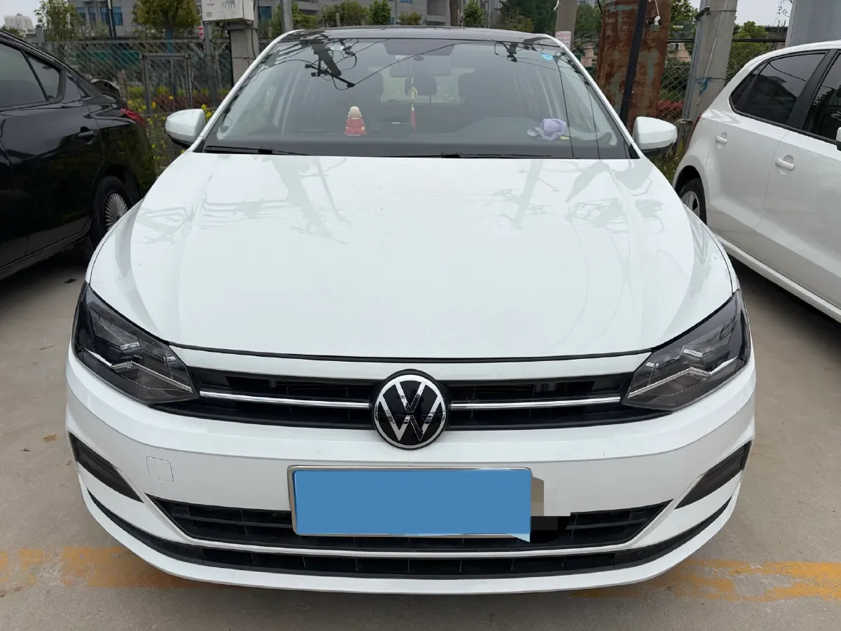 2023 Volkswagen Polo 1.5L 113HP L4 6AT,autocango,china used car exporter,china ev exporter,chinese used car exporter,chinese used ev exporter