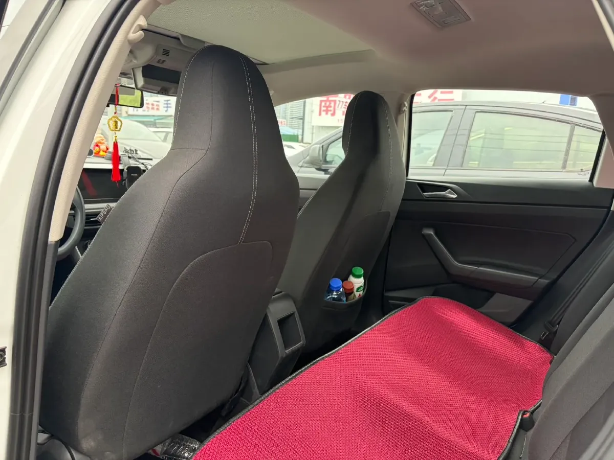 2023 Volkswagen Polo 1.5L 113HP L4 6AT,autocango,china used car exporter,china ev exporter,chinese used car exporter,chinese used ev exporter