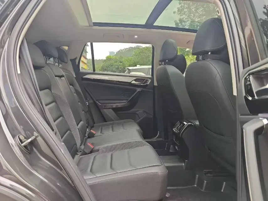 2020 Volkswagen Tayron 2.0T 186HP L4 7DCT,autocango,china used car exporter,china ev exporter,chinese used car exporter,chinese used ev exporter