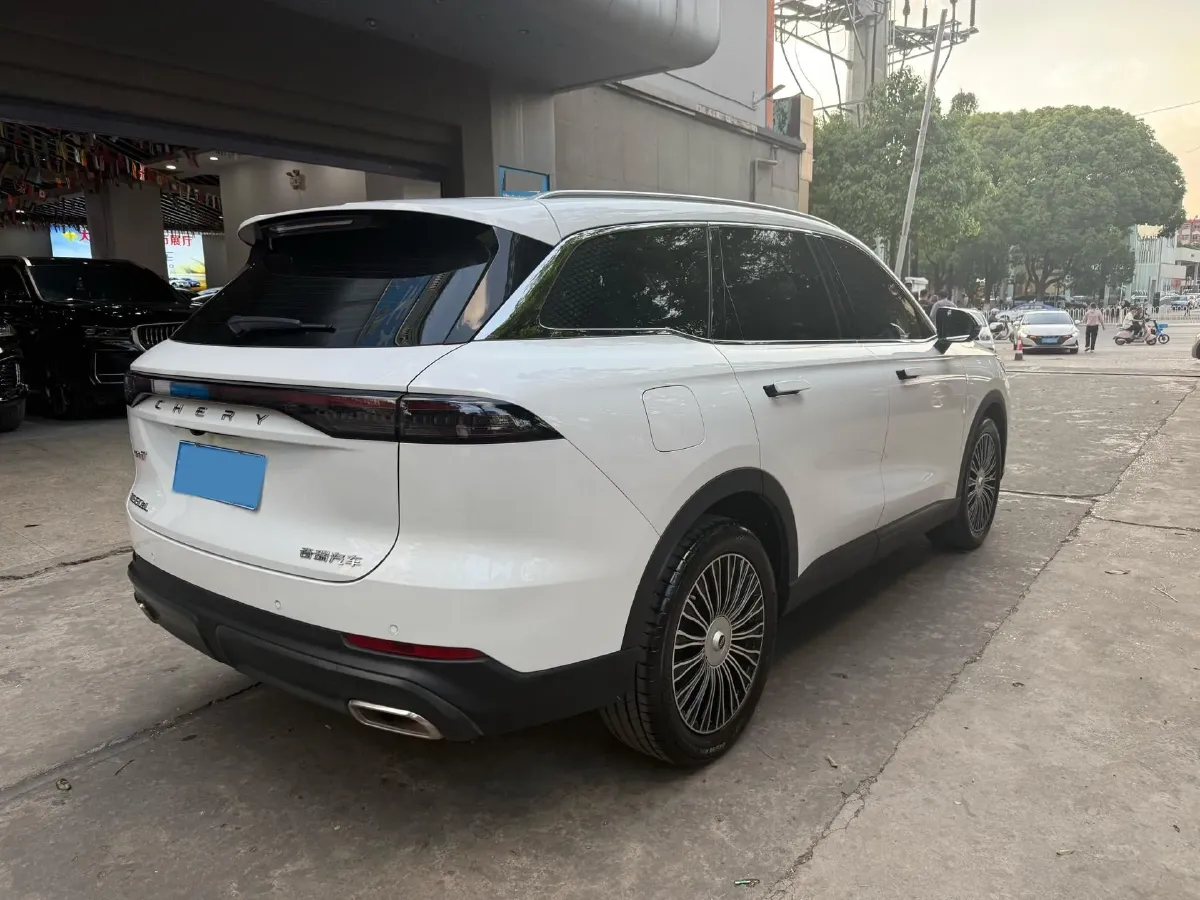 2024 Chery Tiggo8L 2.0T 254HP L4 8AT,autocango,china used car exporter,china ev exporter,chinese used car exporter,chinese used ev exporter