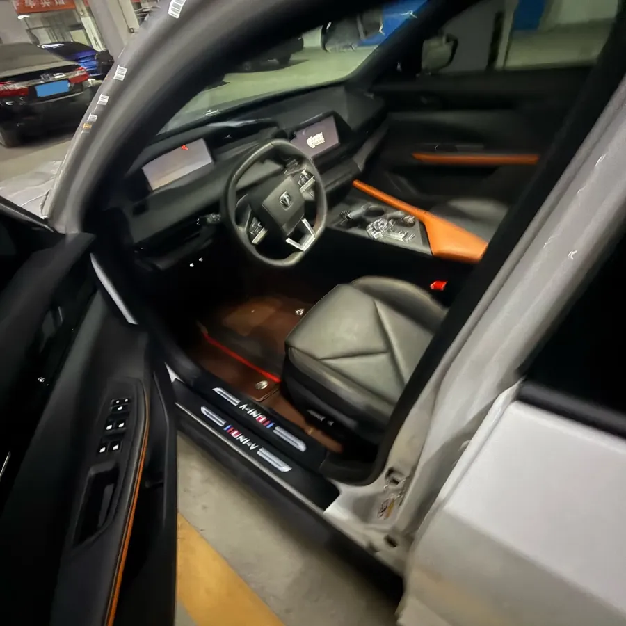 2023 ChangAn UNI-V iDD 1.5T 170HP L4 6TCT PHEV 18.4KWH,autocango,china used car exporter,china ev exporter,chinese used car exporter,chinese used ev exporter