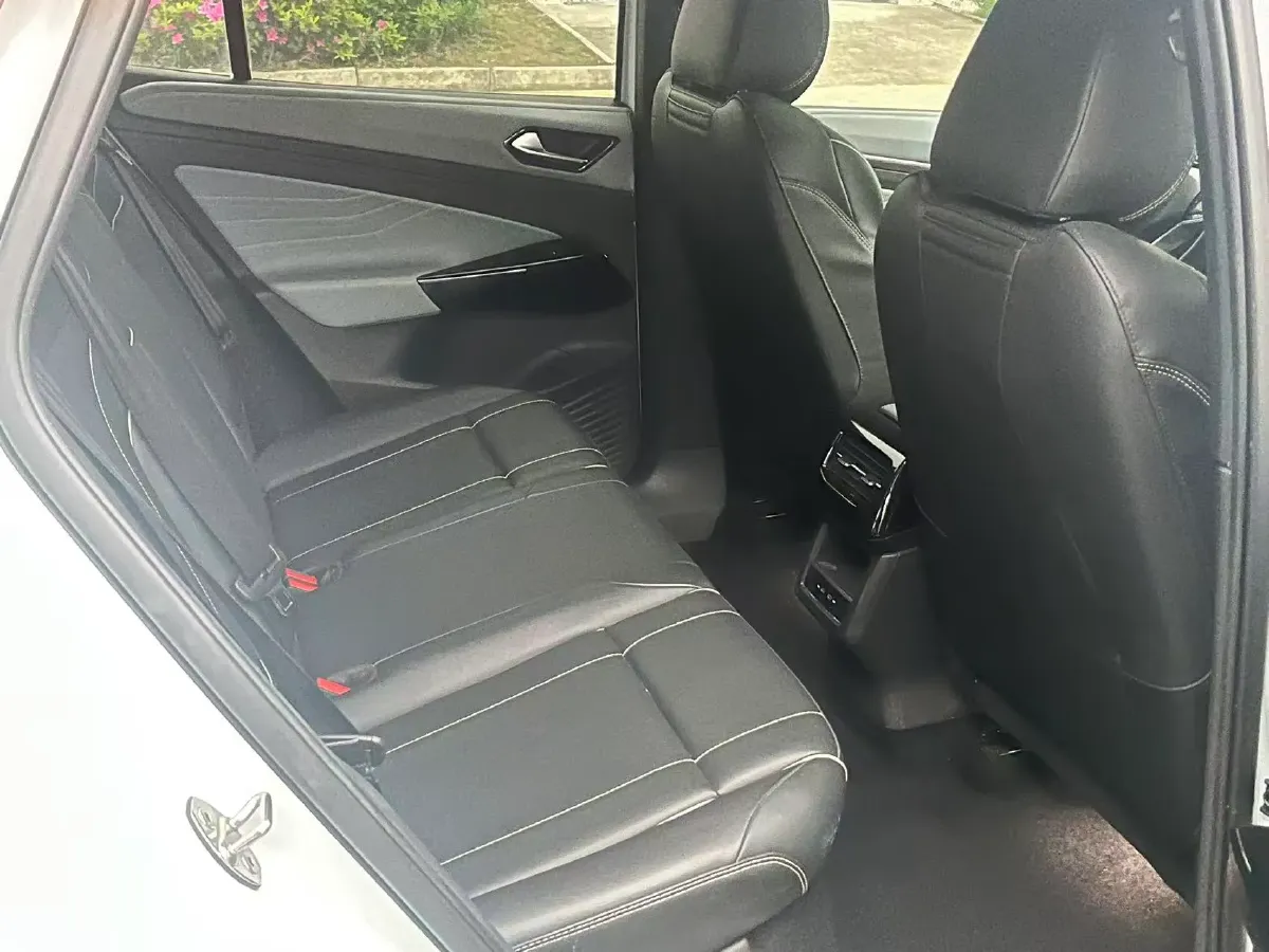 2022 Volkswagen ID.4 X BEV 57.3KWH,autocango,china used car exporter,china ev exporter,chinese used car exporter,chinese used ev exporter